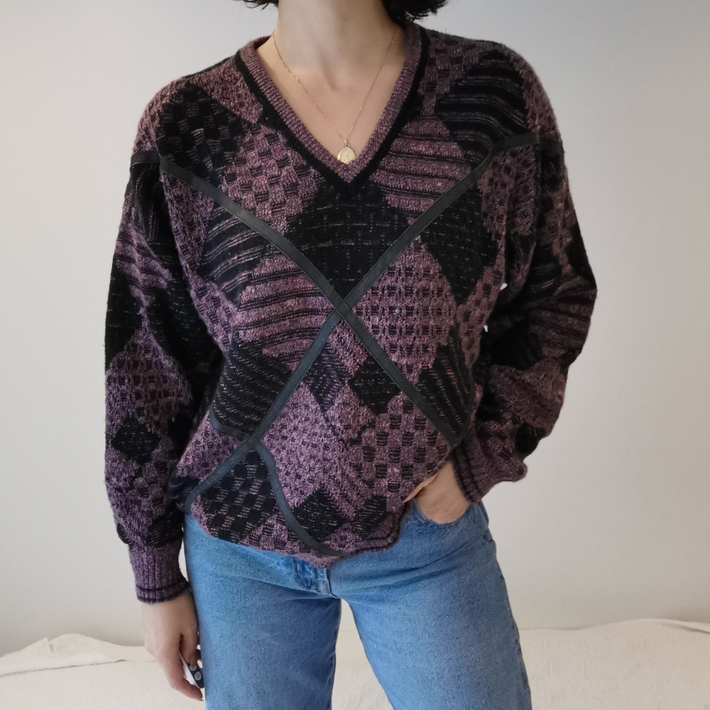 *sold* Medium vintage purple and black geometric knit sweater, women's retro top